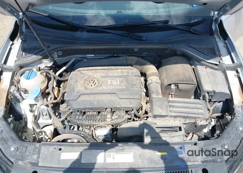 2015 Volkswagen Passat 1.8T S из США, поврежденный, VIN 1VWAS7A39FC073596